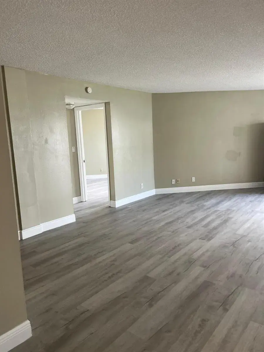 1820 N Congress Avenue # 201, West Palm Beach FL 33401
