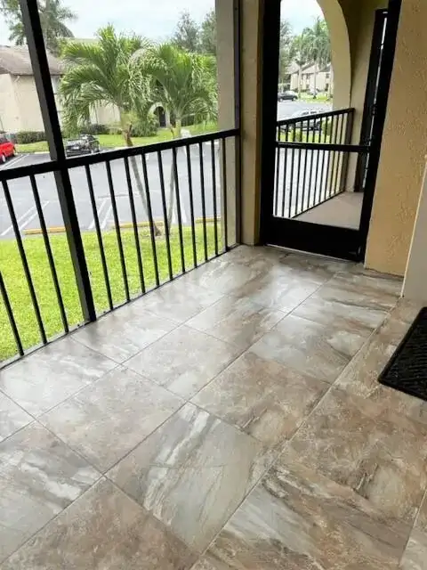 441 Pine Glen Lane # 2, FL 33463 photo 5