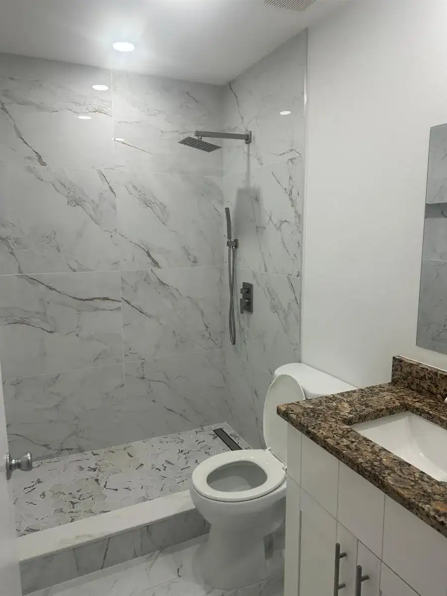 2100 Springdale Boulevard # 303, Palm Springs FL 33461 photo 5