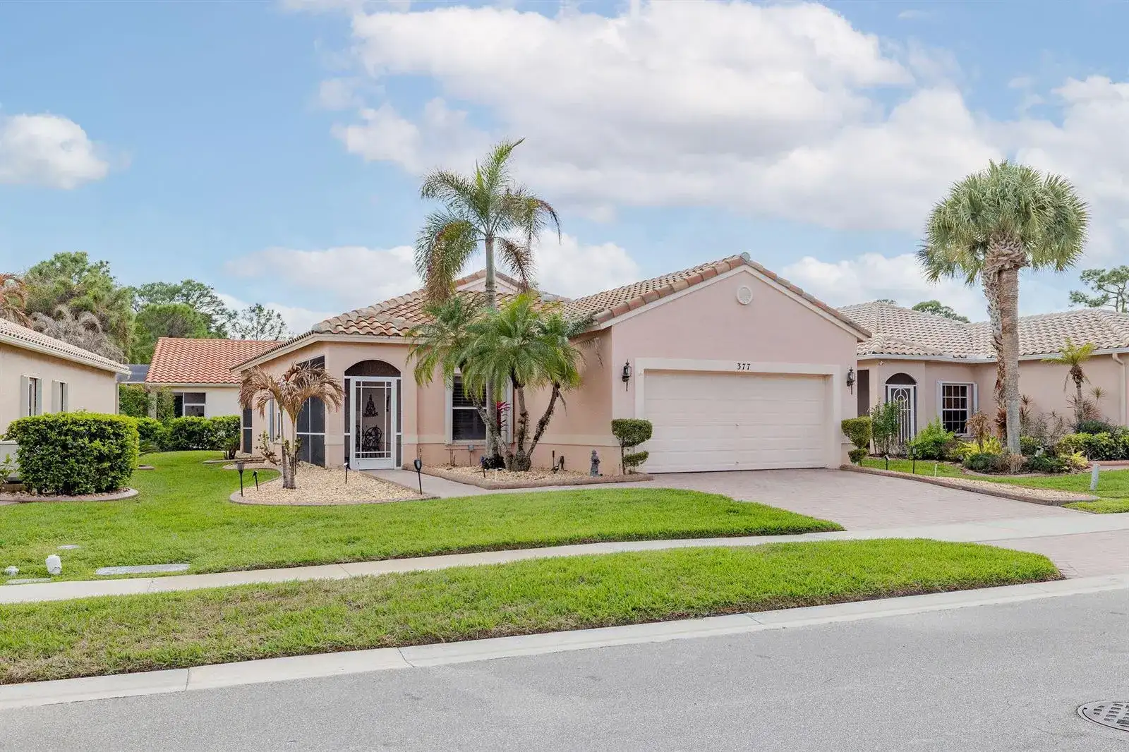 377 NW Granville Street, Port St. Lucie FL 34986 photo 2