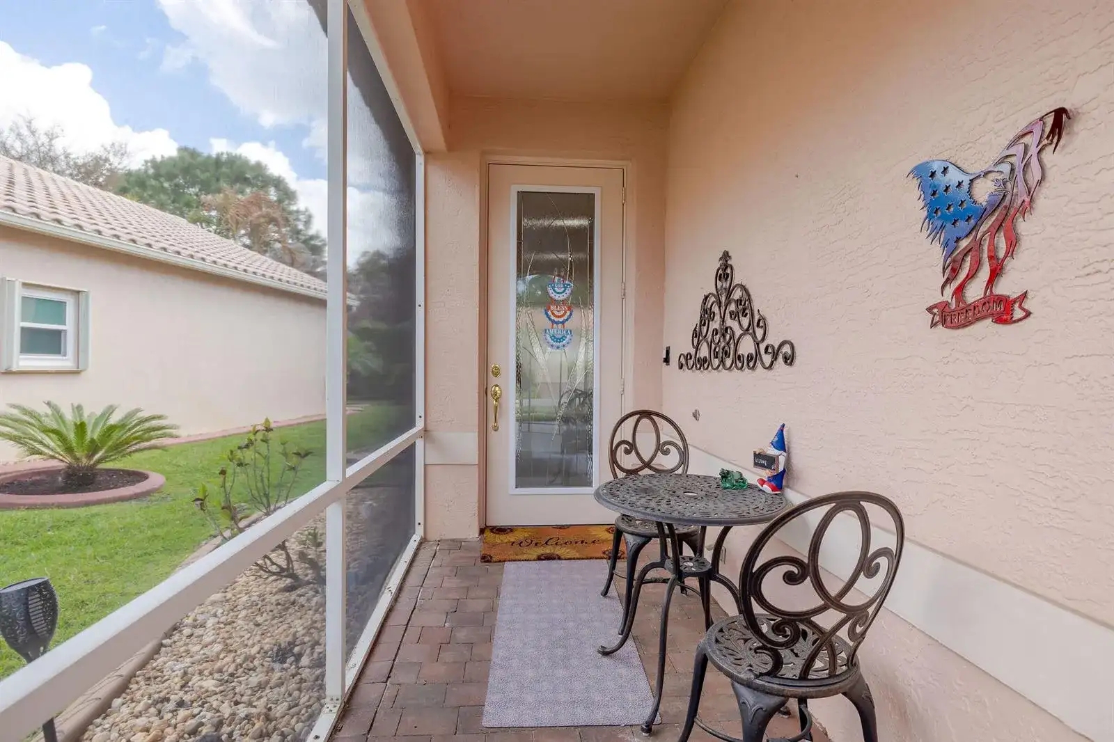 377 NW Granville Street, Port St. Lucie FL 34986 photo 3