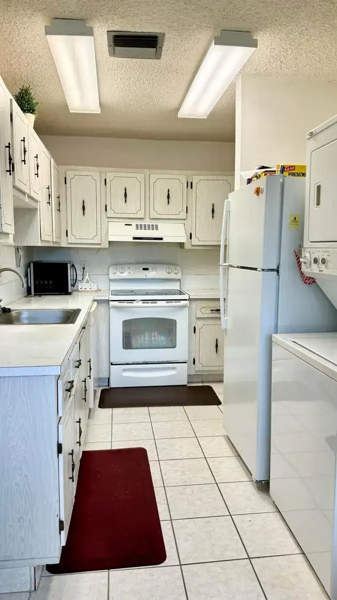 1551 NW 20th Avenue # 102, Delray Beach FL 33445 photo 3
