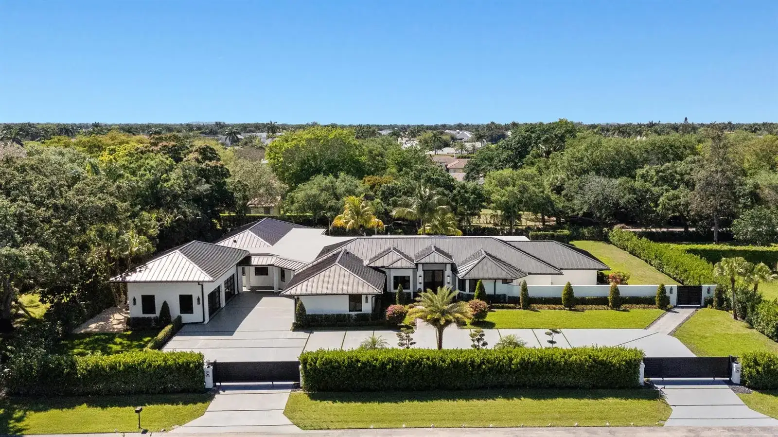 17872 W Fieldbrook Circle W, Boca Raton FL 33496