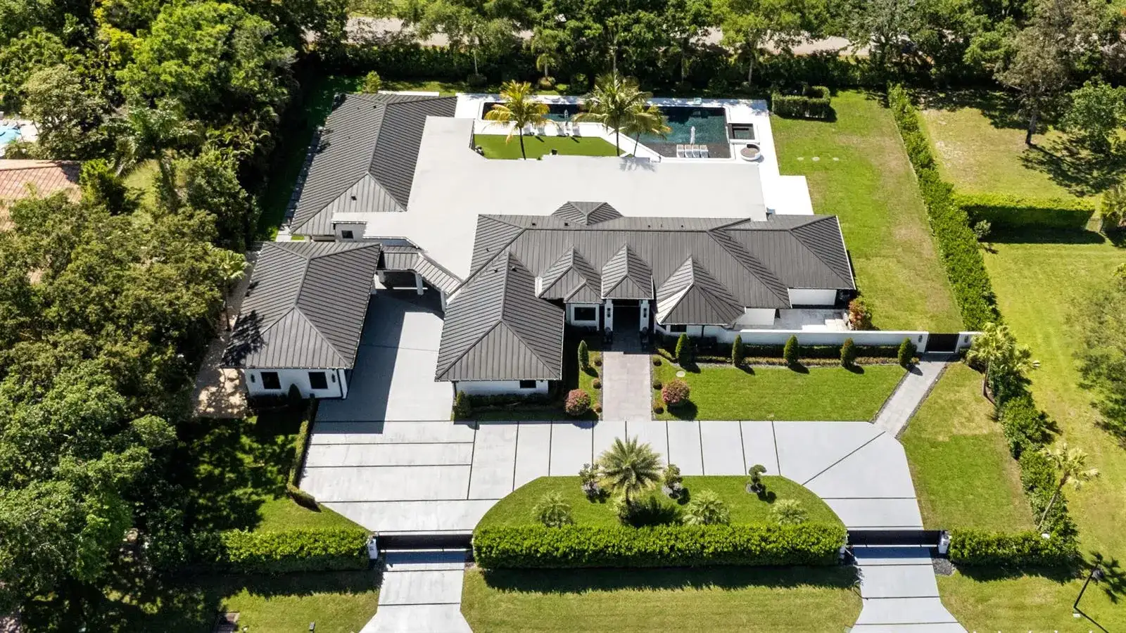 17872 W Fieldbrook Circle W, Boca Raton FL 33496 photo 2