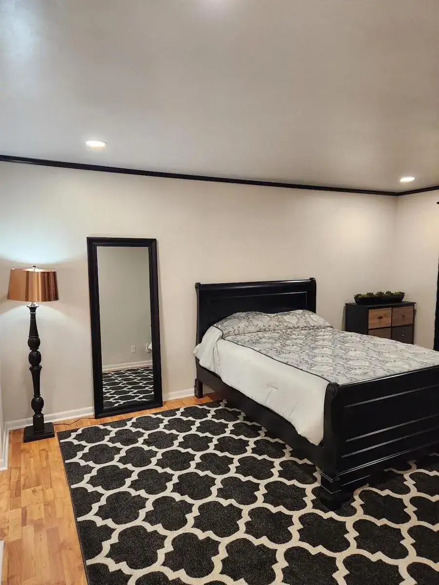 6001 N Falls Circle Drive # 406, Lauderhill FL 33319