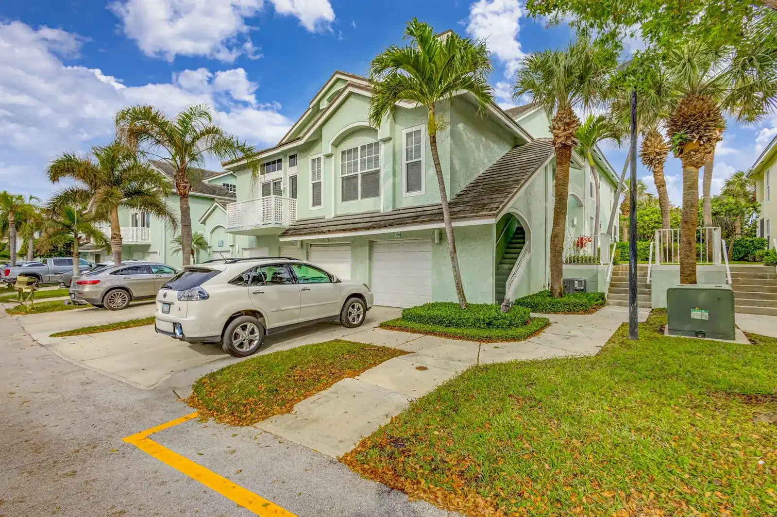 207 Mainsail Circle, Jupiter FL 33477