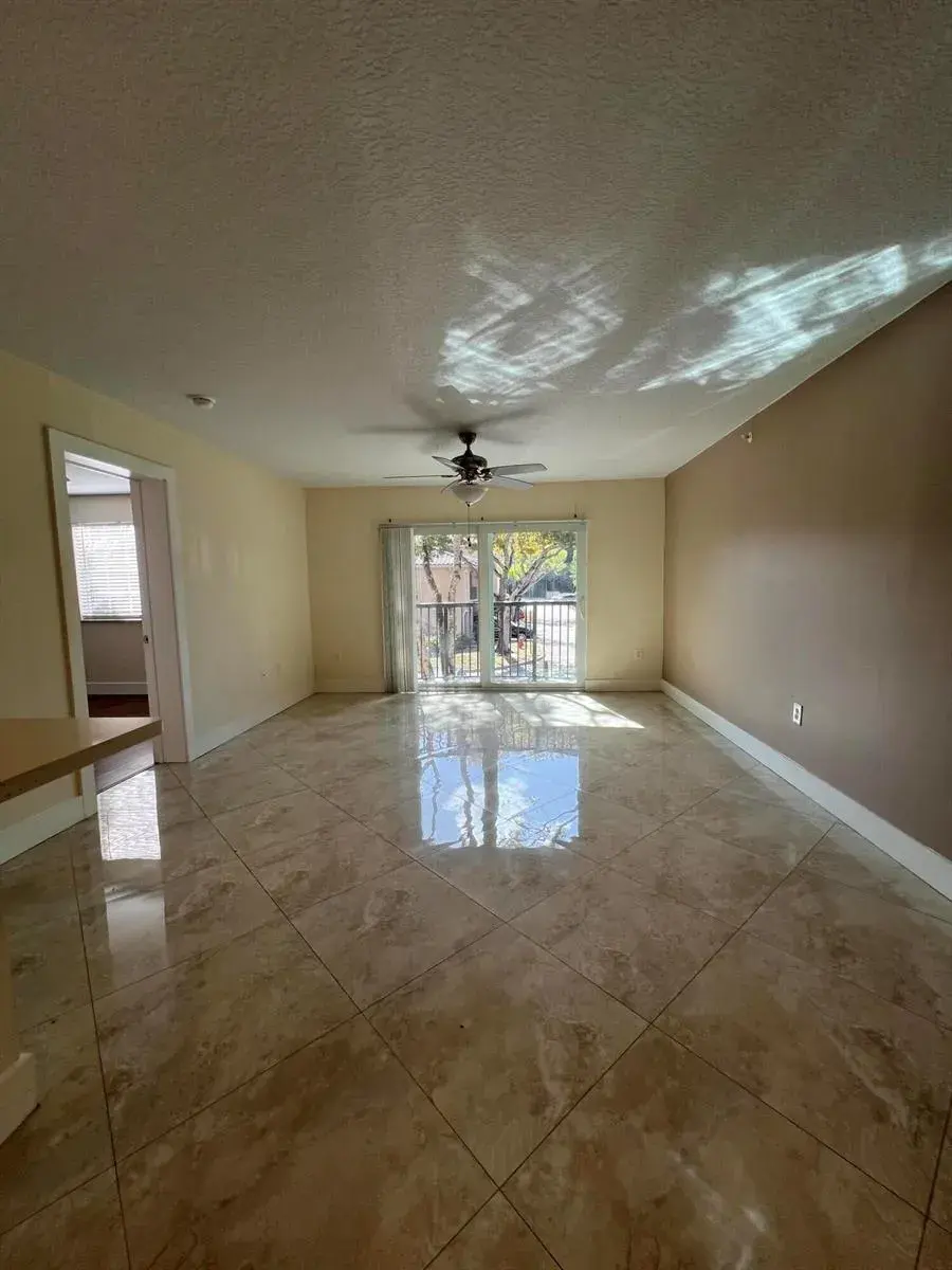 4187 N Haverhill Road # 506, West Palm Beach FL 33417 photo 2