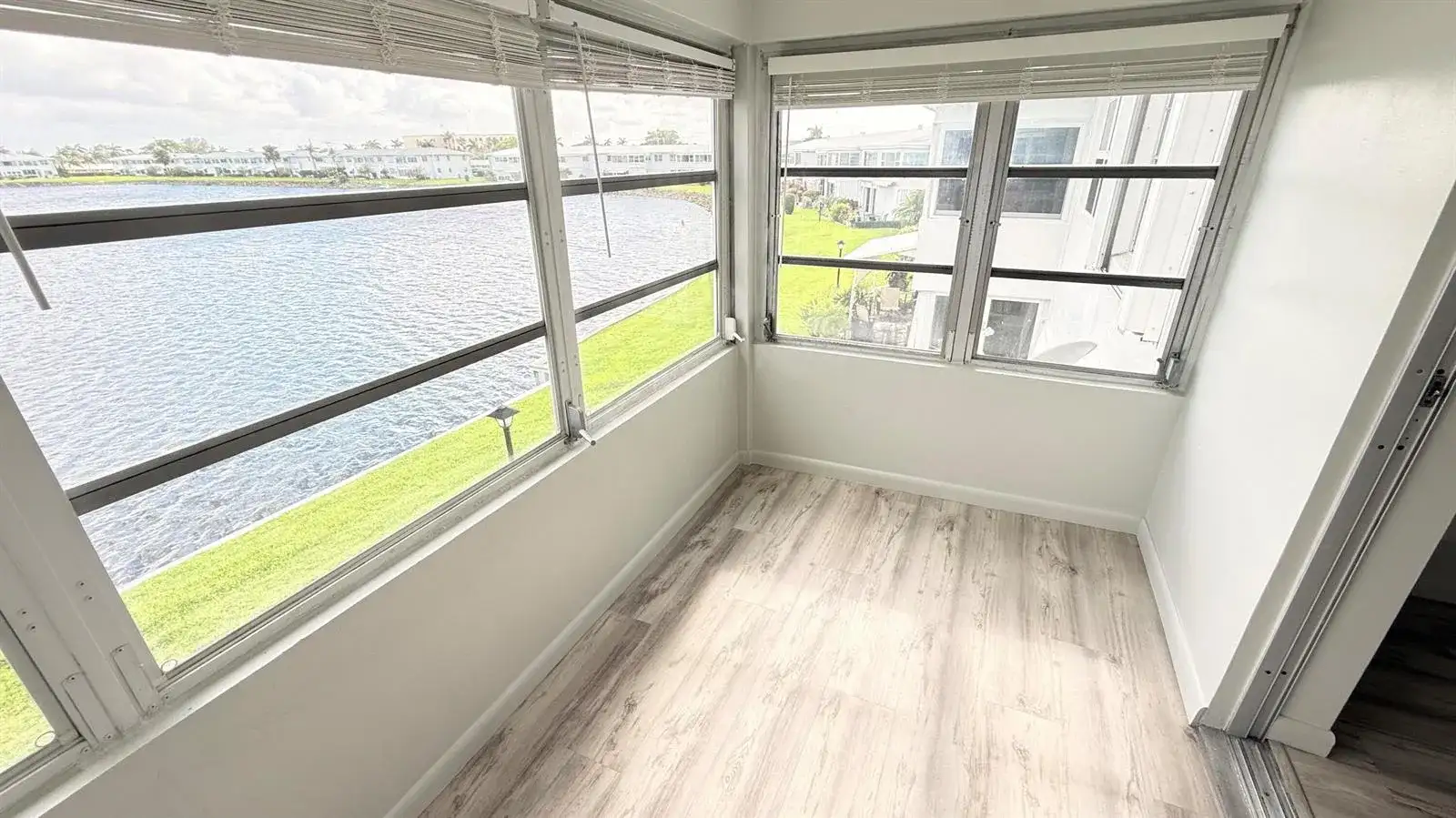 1114 Lake Terrace # 205, Boynton Beach FL 33426 photo 4