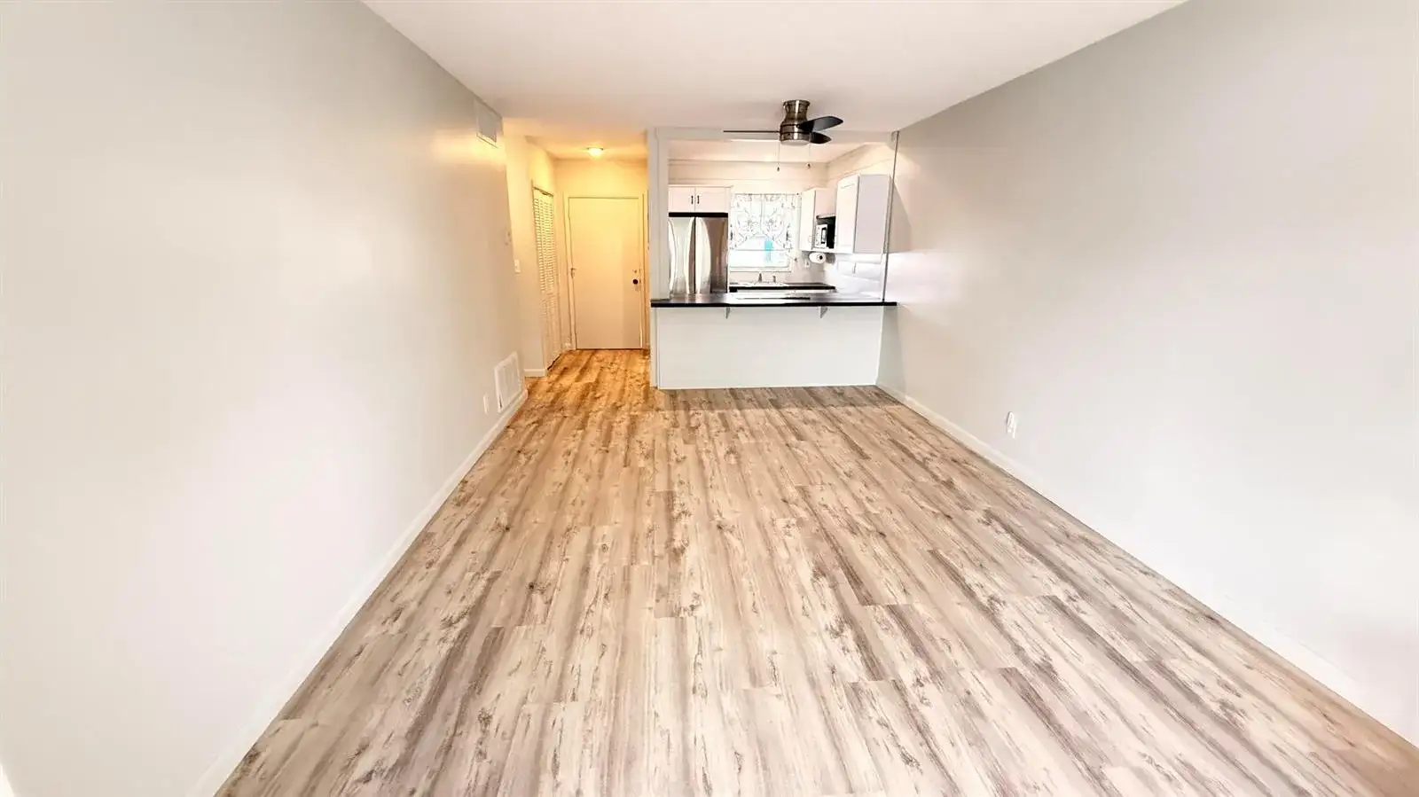 1114 Lake Terrace # 205, Boynton Beach FL 33426 photo 5