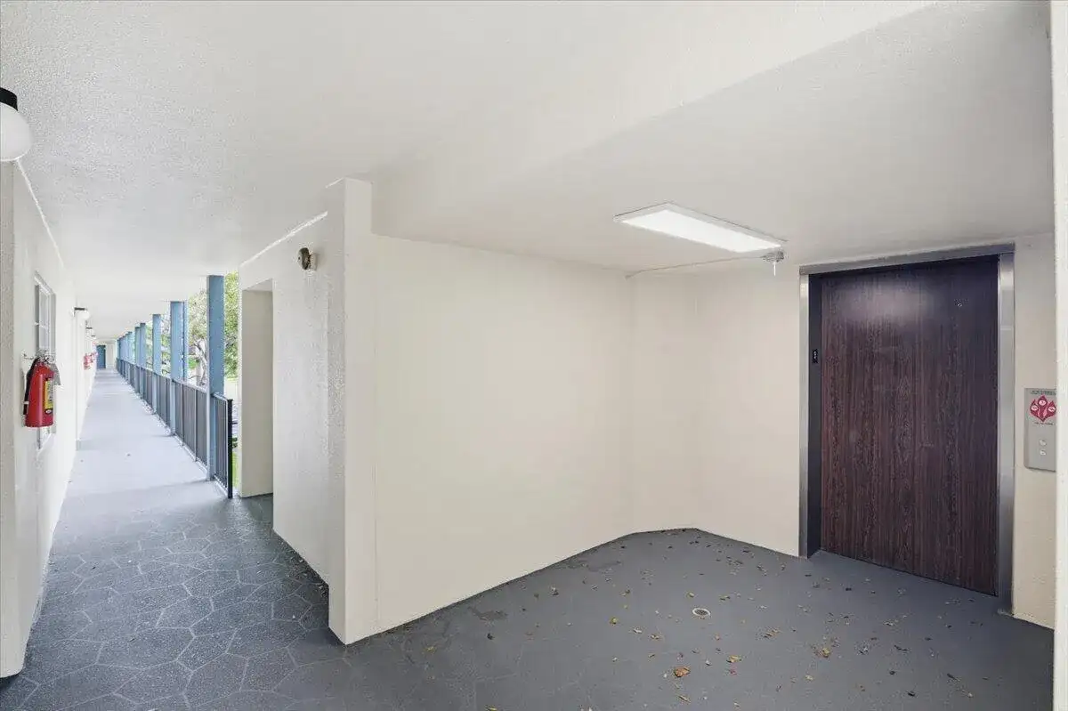 700 SW 128th Avenue # 310c, Pembroke Pines FL 33027 photo 2