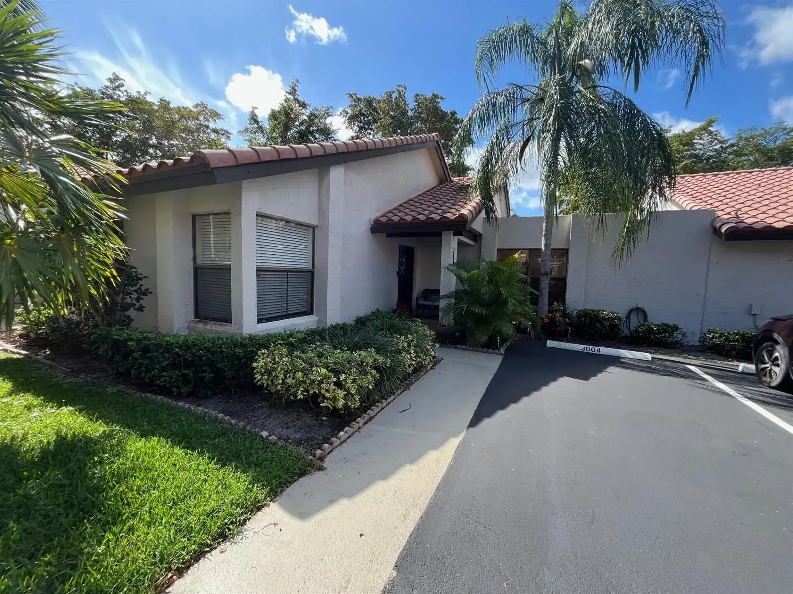3008 Lake Shore Drive, Deerfield Beach FL 33442 photo 2