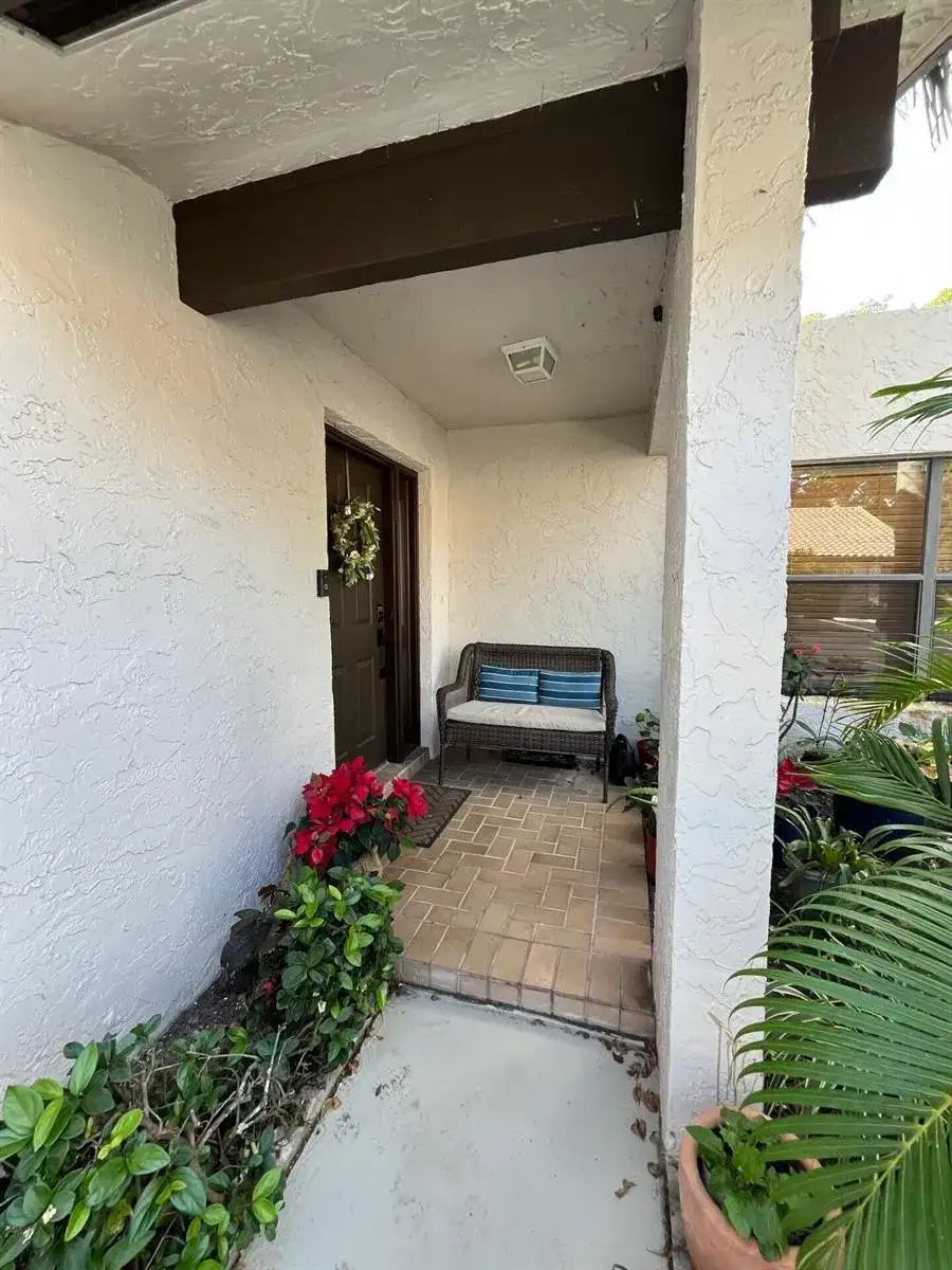 3008 Lake Shore Drive, Deerfield Beach FL 33442 photo 3