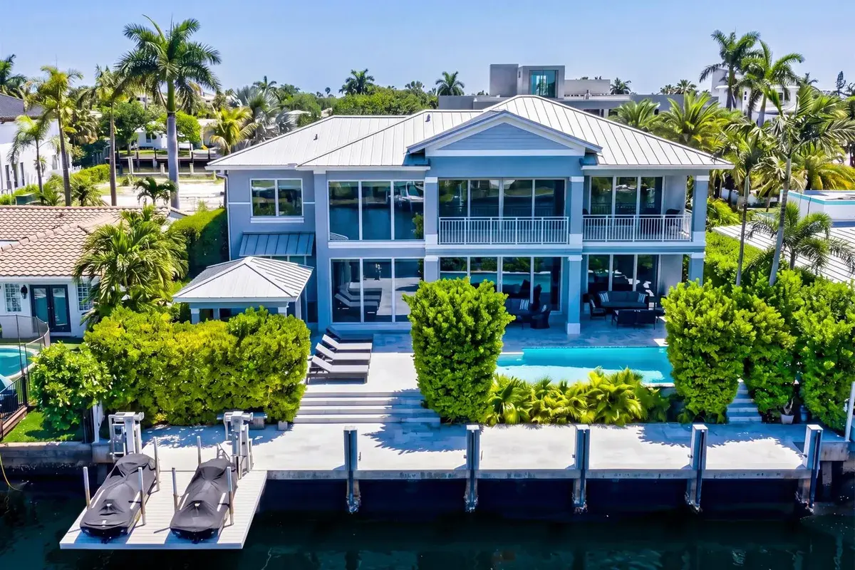 701 Flamingo Drive, Fort Lauderdale FL 33301