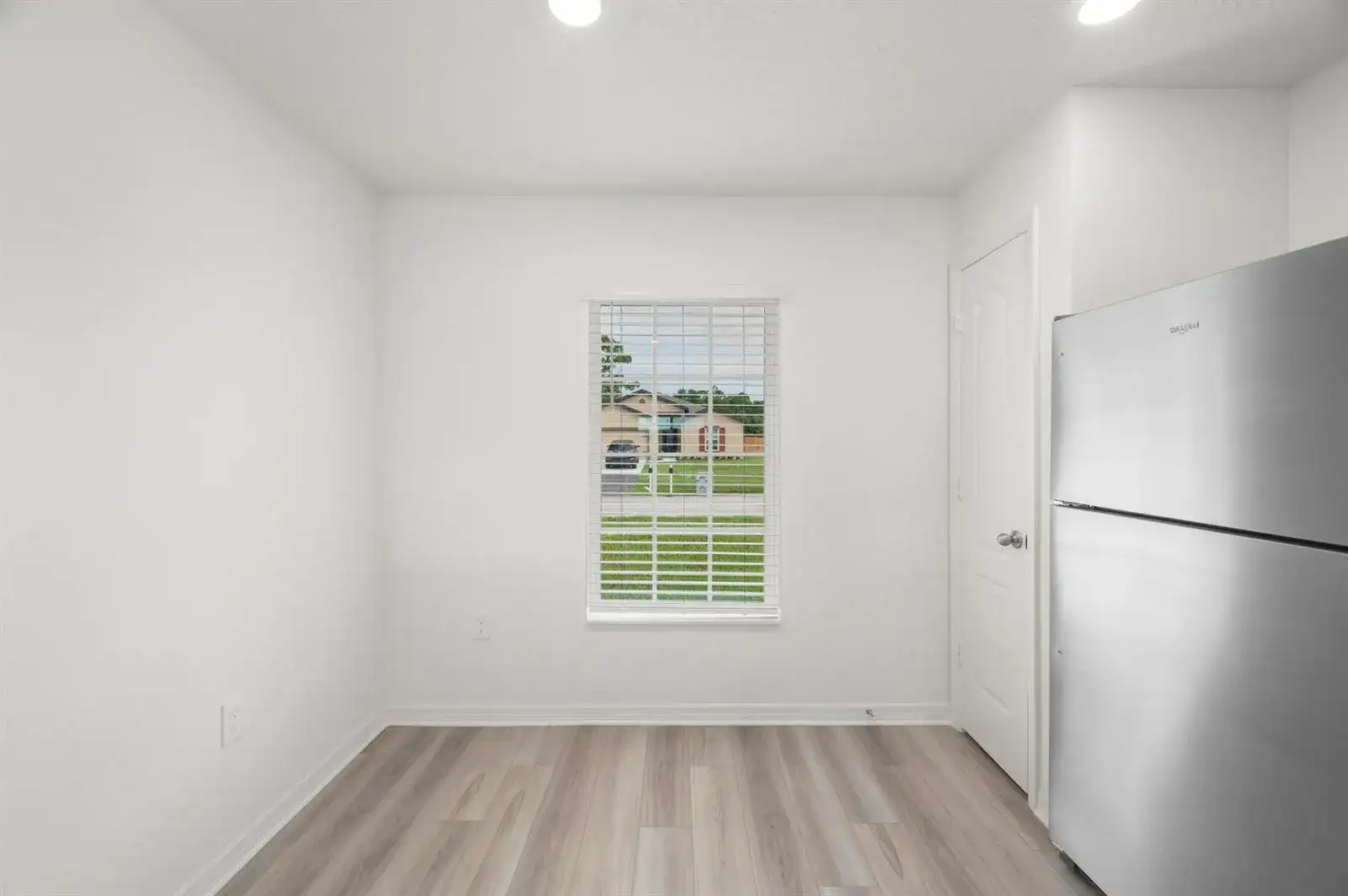 9350 104th Court, Vero Beach FL 32967 photo 5