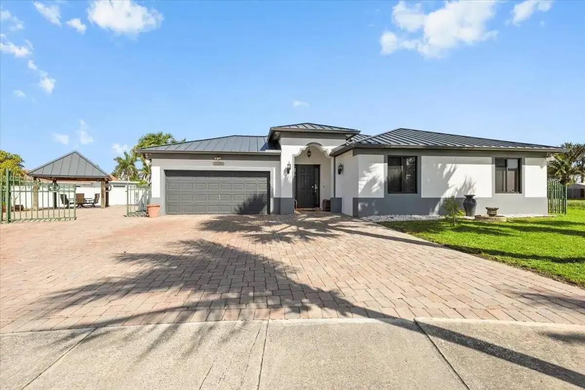 20300 SW 129th Place, Miami FL 33177