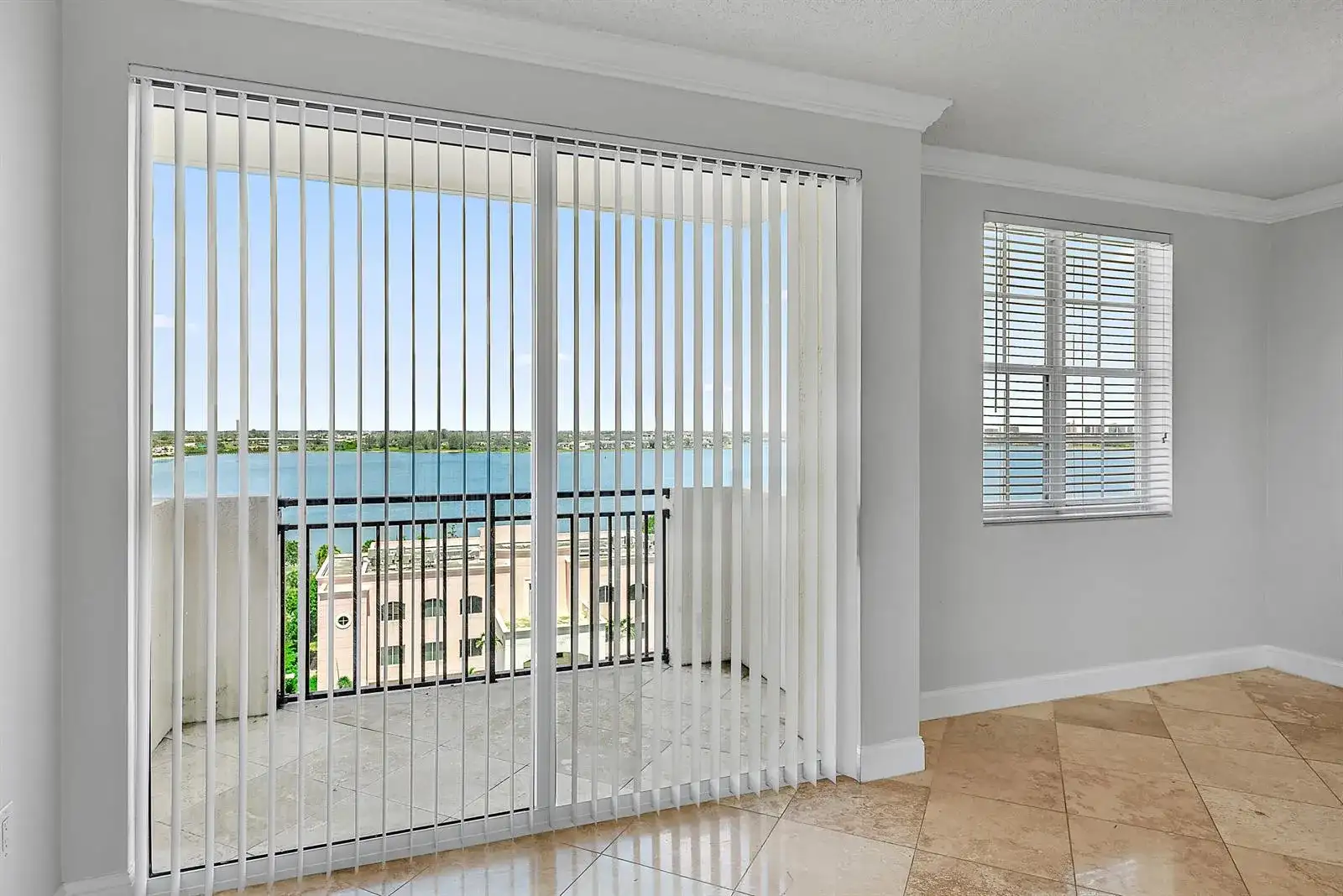 616 Clearwater Park Road # 913, West Palm Beach FL 33401 photo 4