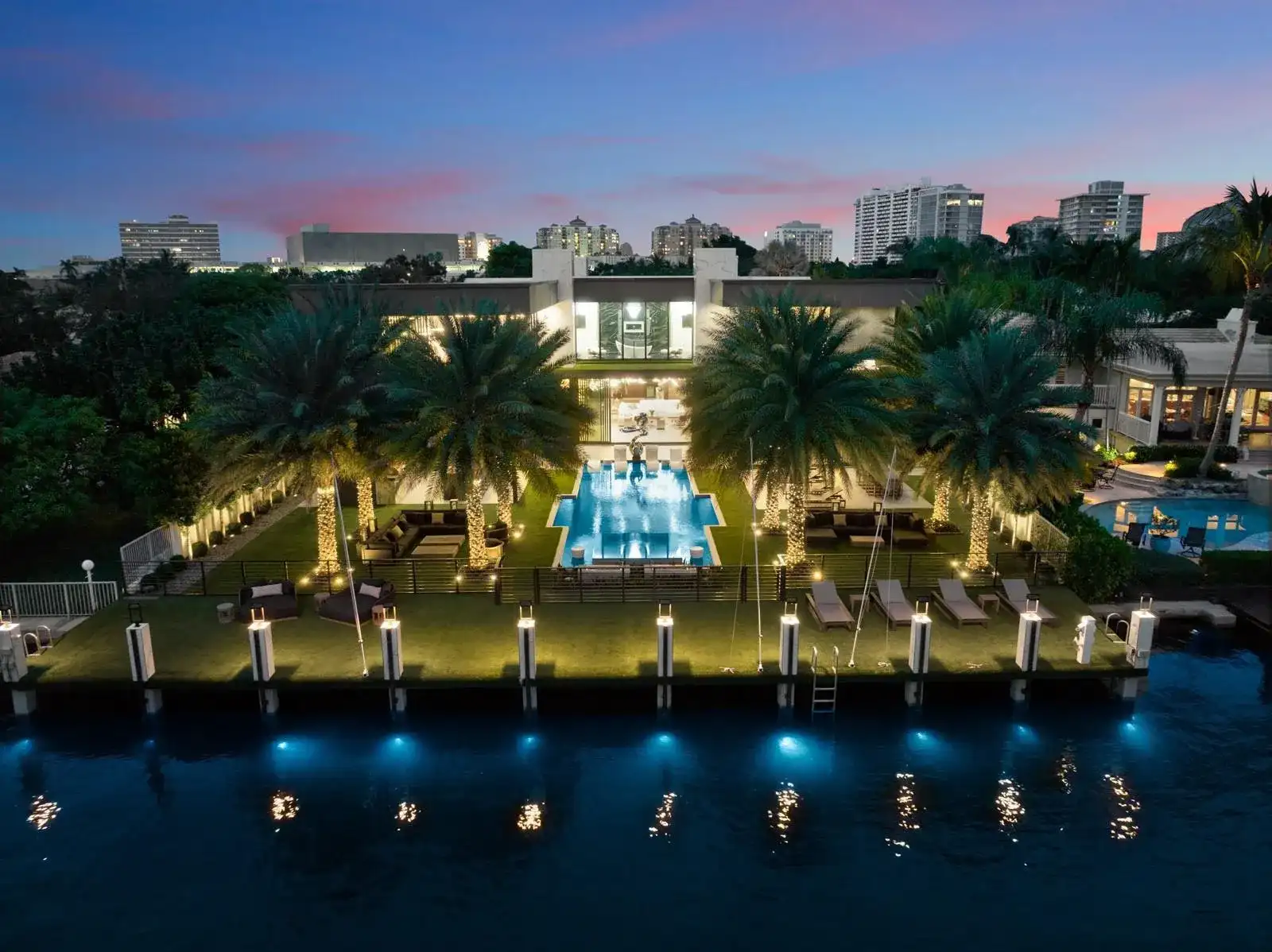 671 Middle River Drive, Fort Lauderdale FL 33304