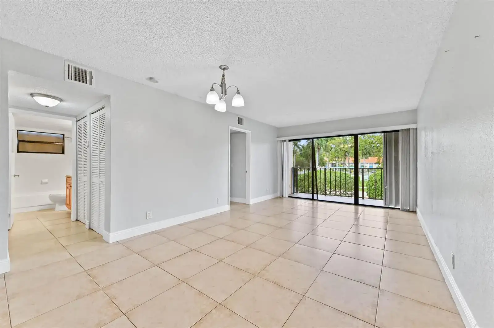 1445 Lake Crystal Drive # F, West Palm Beach FL 33411 photo 5