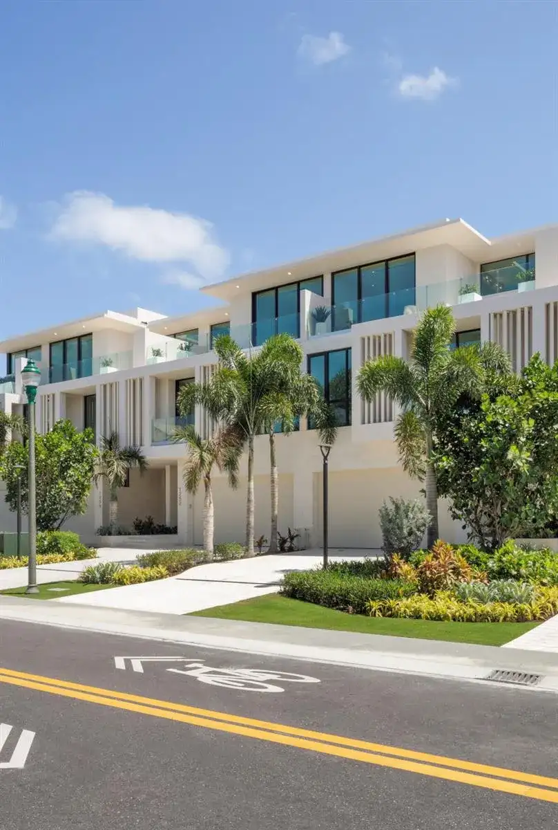 1258 George Bush Boulevard, Delray Beach FL 33483 photo 3