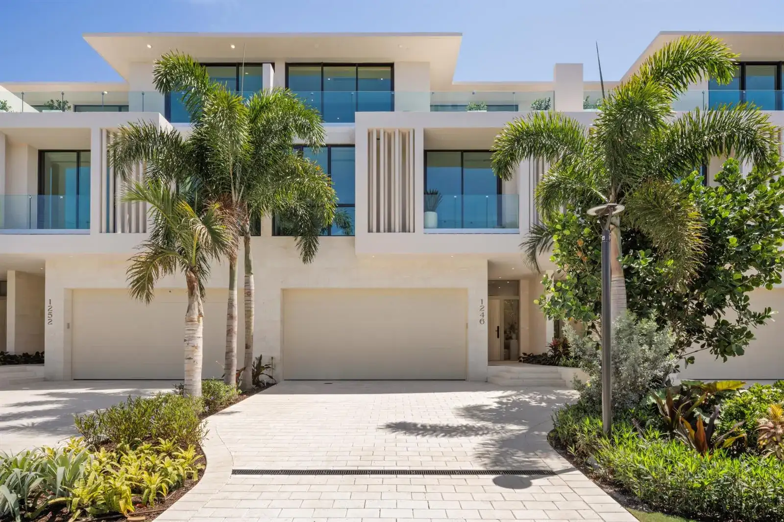 1258 George Bush Boulevard, Delray Beach FL 33483 photo 4