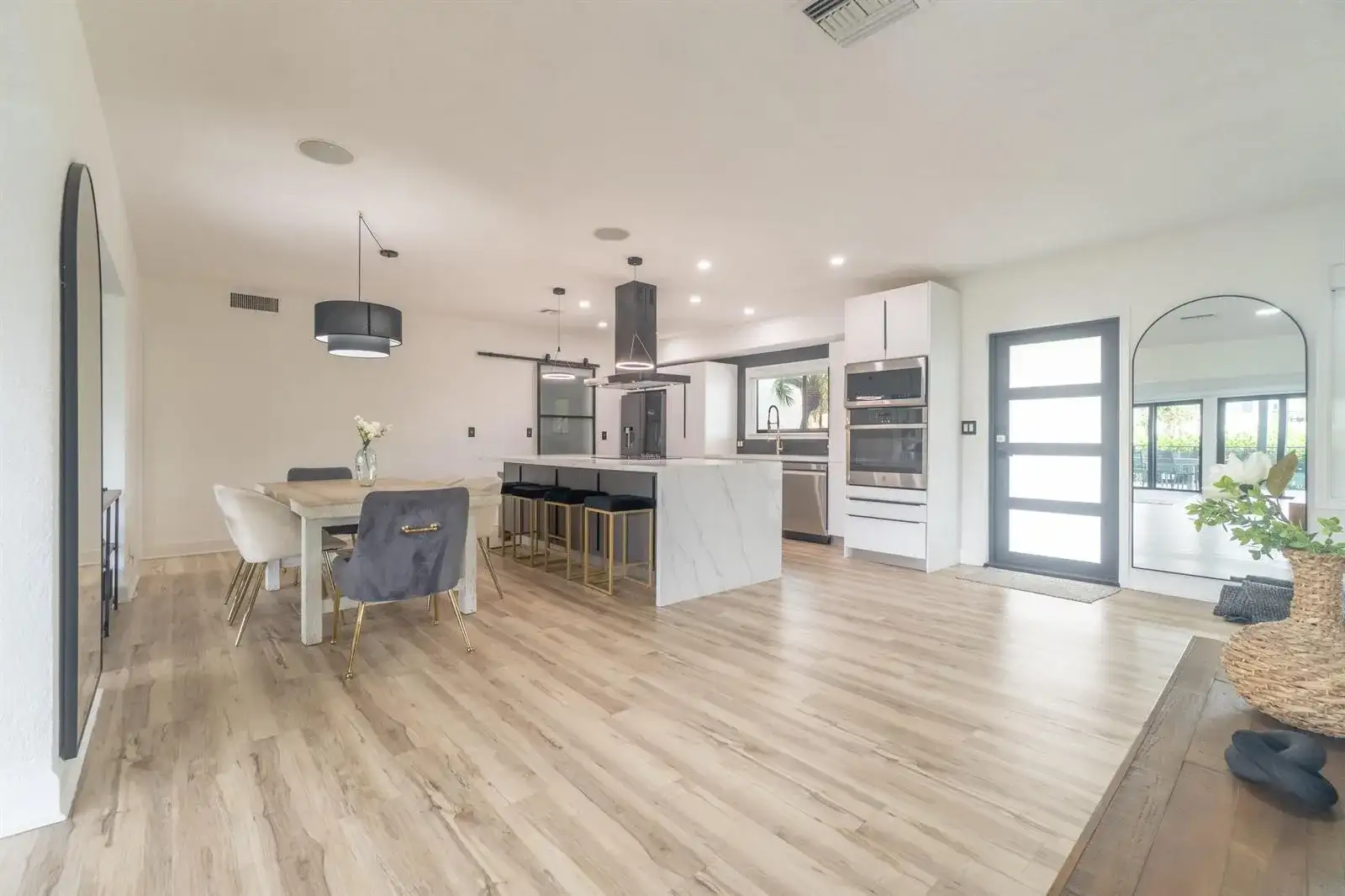 2878 NE 26th Street, Fort Lauderdale FL 33305 photo 4