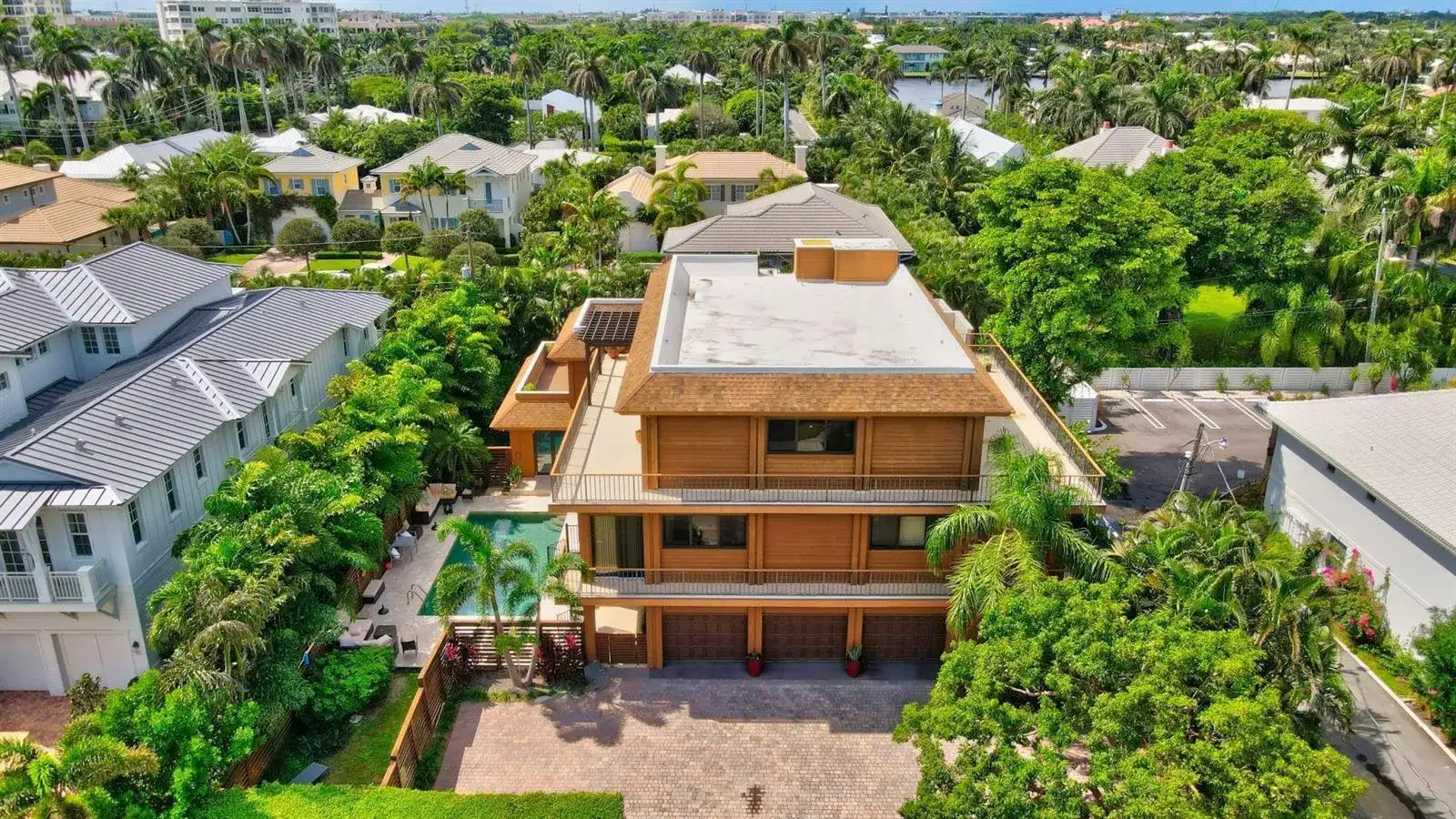 122 Andrews Avenue, Delray Beach FL 33483 photo 3