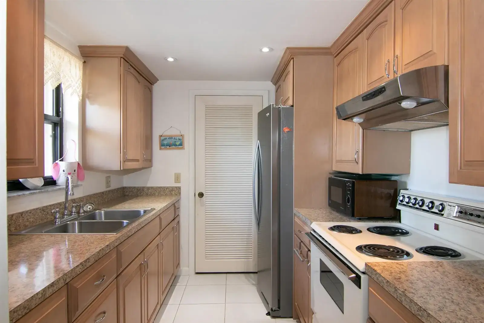 890 N Federal Highway # 205, Lantana FL 33462 photo 3