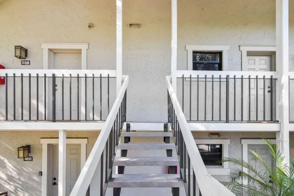 11863 Wimbledon Circle # 509, Wellington FL 33414