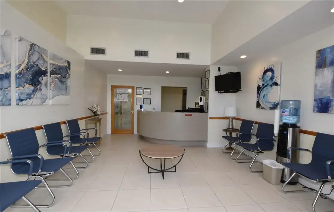 1820 E Commercial Boulevard, Fort Lauderdale FL 33308 photo 2