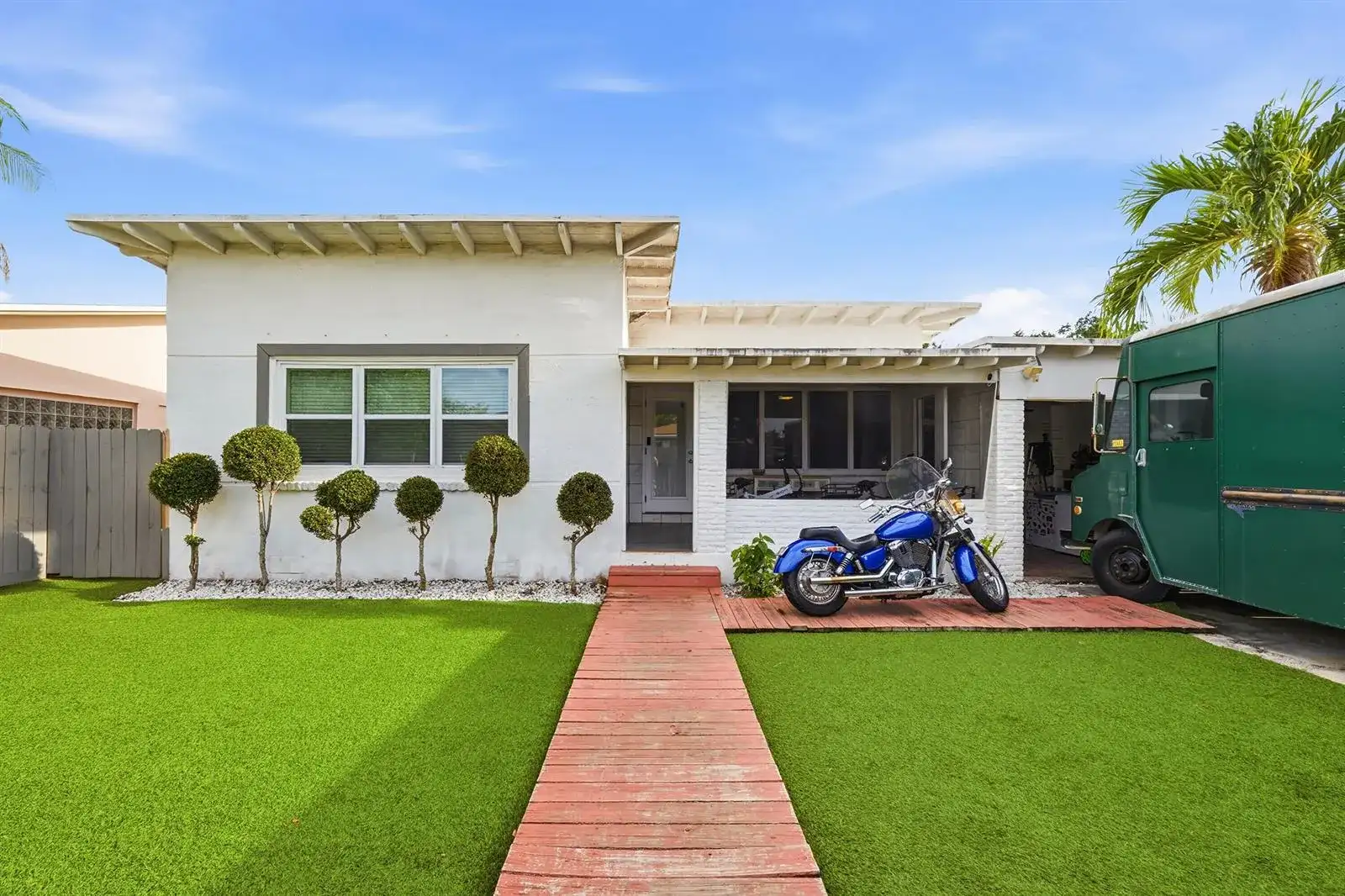 516 SW 15th Street # 1, Fort Lauderdale FL 33315 photo 2