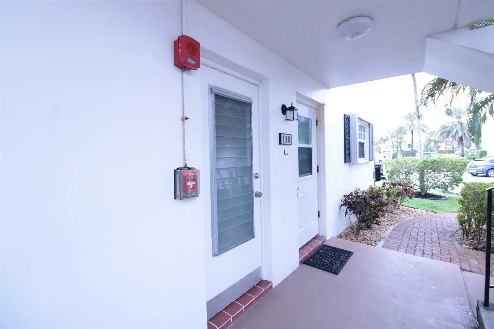 465 Paradise Isle Boulevard # 110, Hallandale Beach FL 33009 photo 3