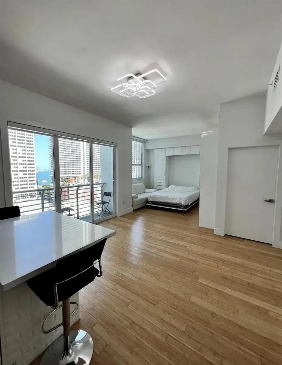 133 NE 2nd Avenue, Miami FL 33132 photo 4