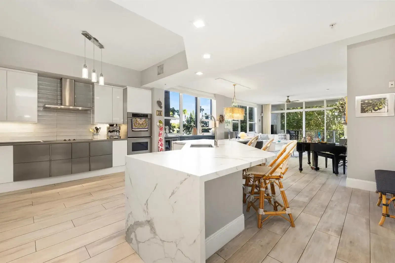 701 SE 21st Avenue # 201, Deerfield Beach FL 33441