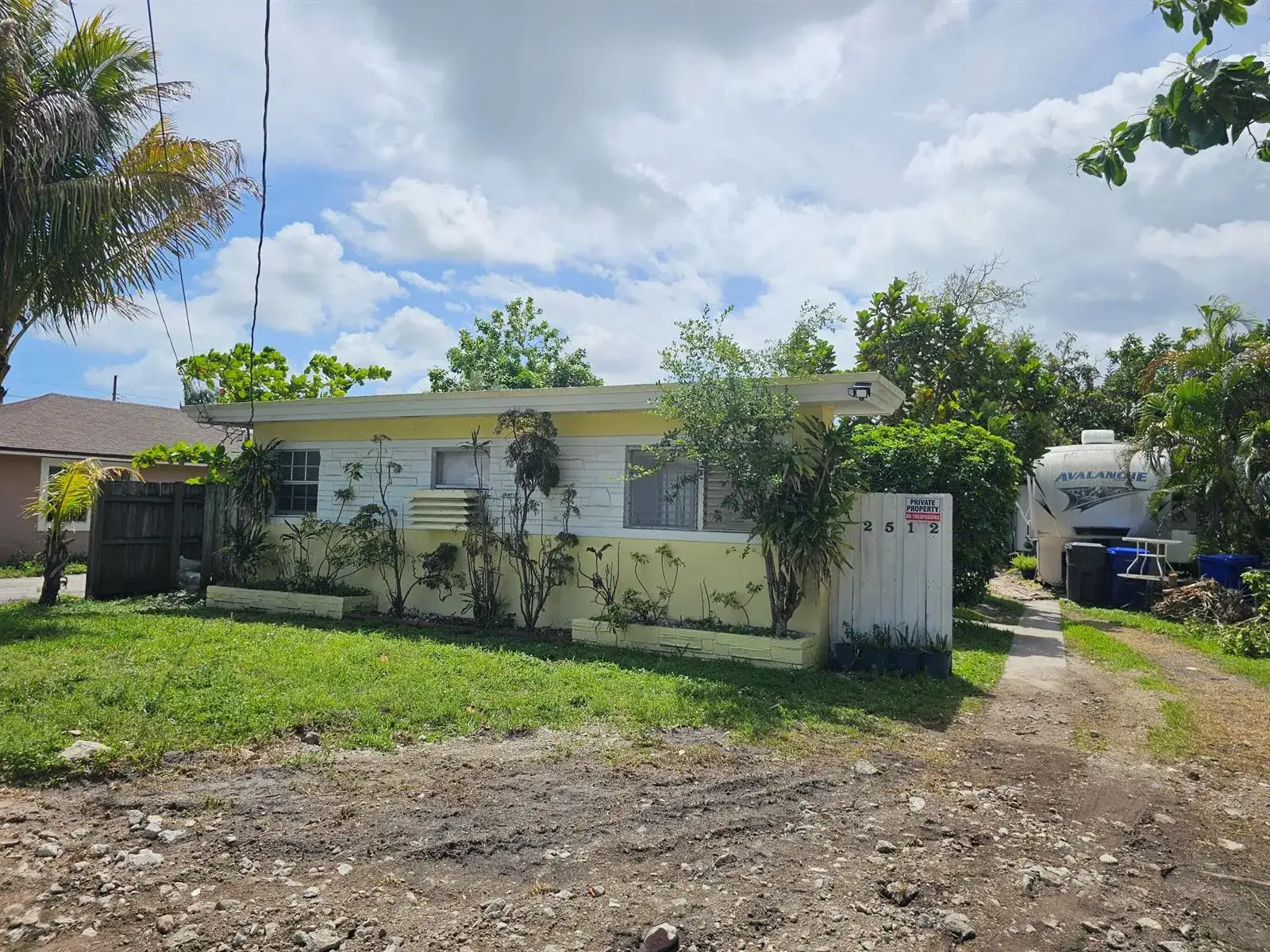 2512 Arthur Street, Hollywood FL 33020 photo 3