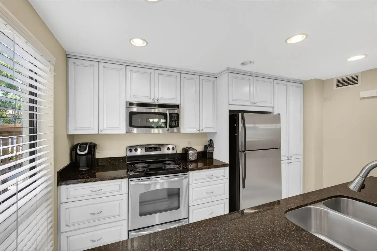 112 Brackenwood Road, Palm Beach Gardens FL 33418 photo 5