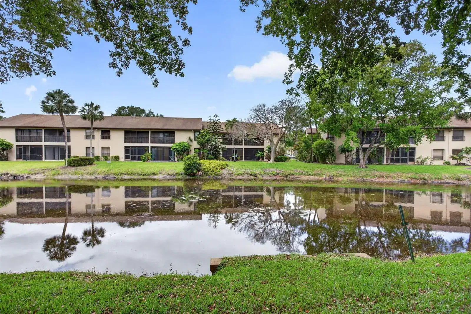 4500 Carambola Circle S # 27305, Coconut Creek FL 33066 photo 3