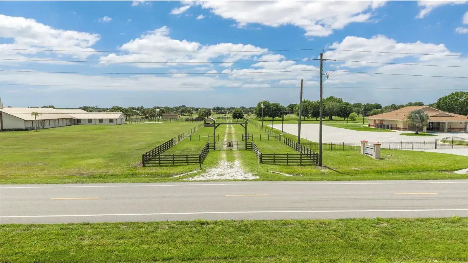 8164 Highway 70 W, Okeechobee FL 34972 photo 4