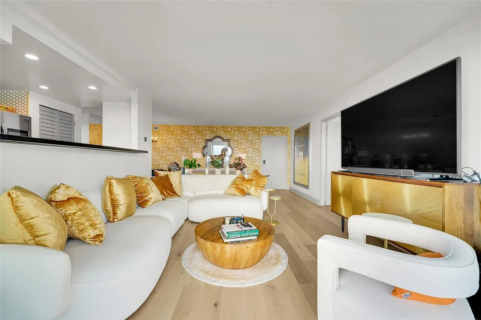 2841 N Ocean Boulevard # 1004, Fort Lauderdale FL 33308
