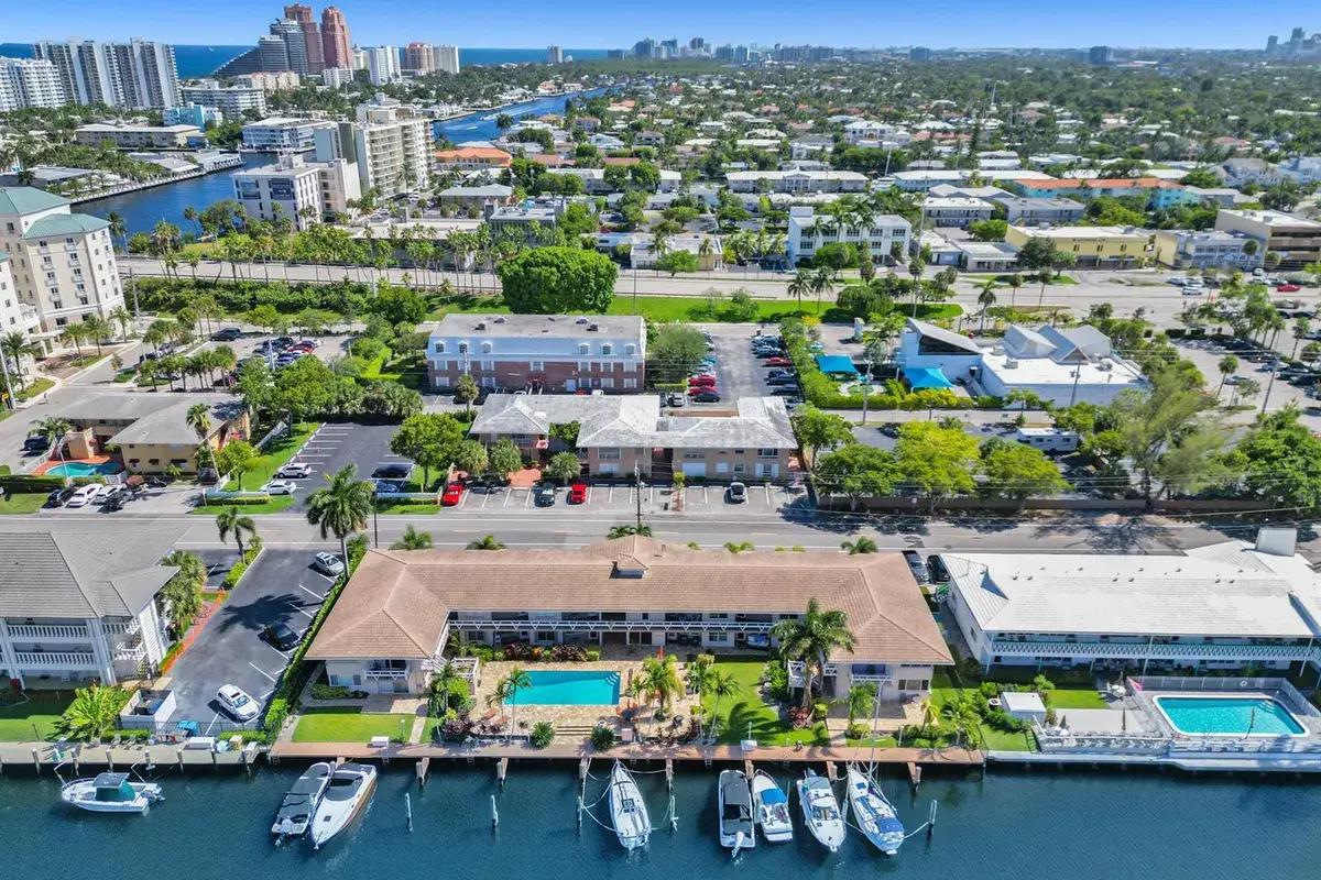 2857 NE 32nd Street # 8, Fort Lauderdale FL 33306