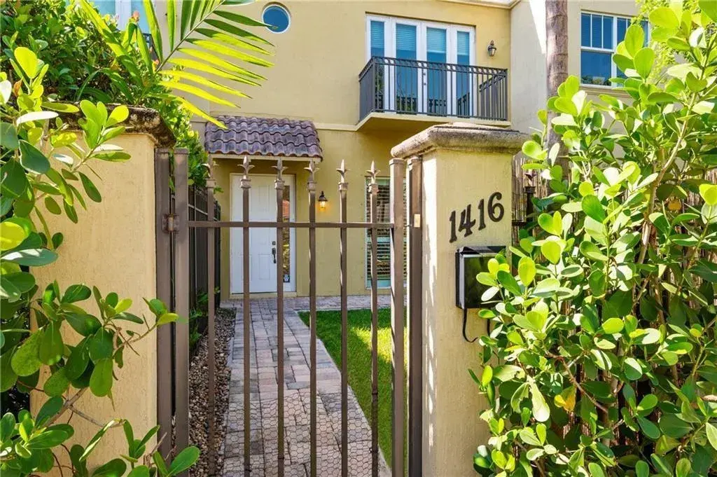 1416 NE 4th Court # 1416, Fort Lauderdale FL 33301
