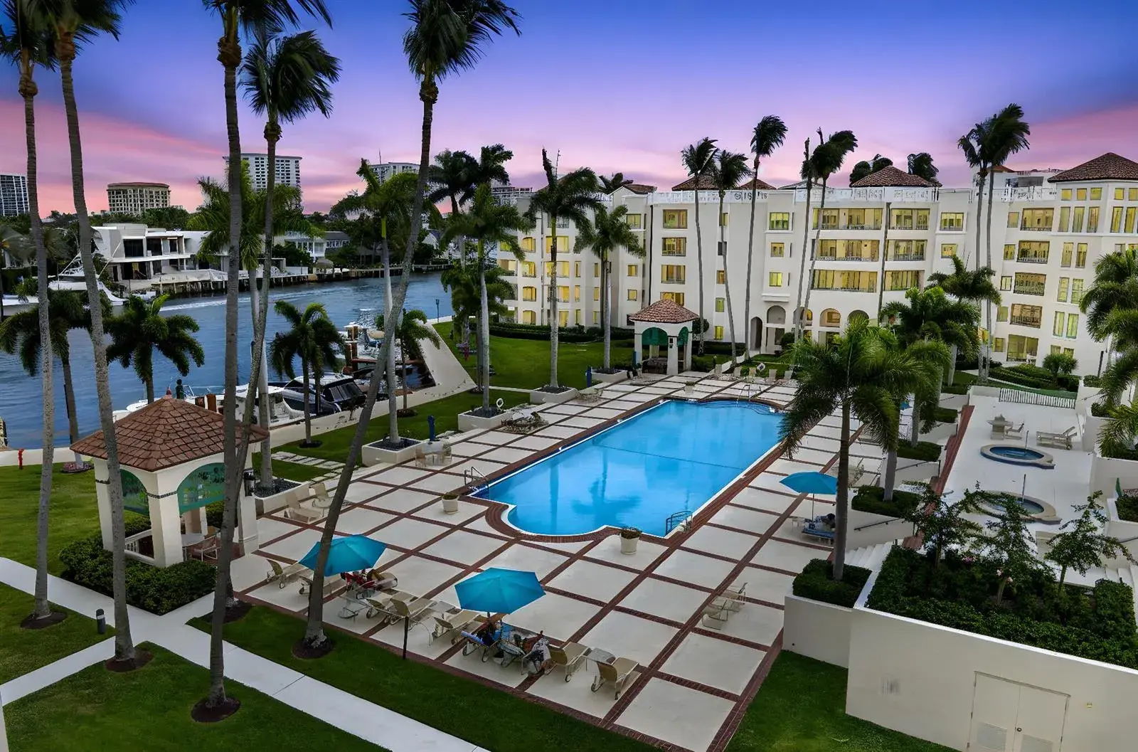 100 SE 5th Avenue # 7, Boca Raton FL 33432