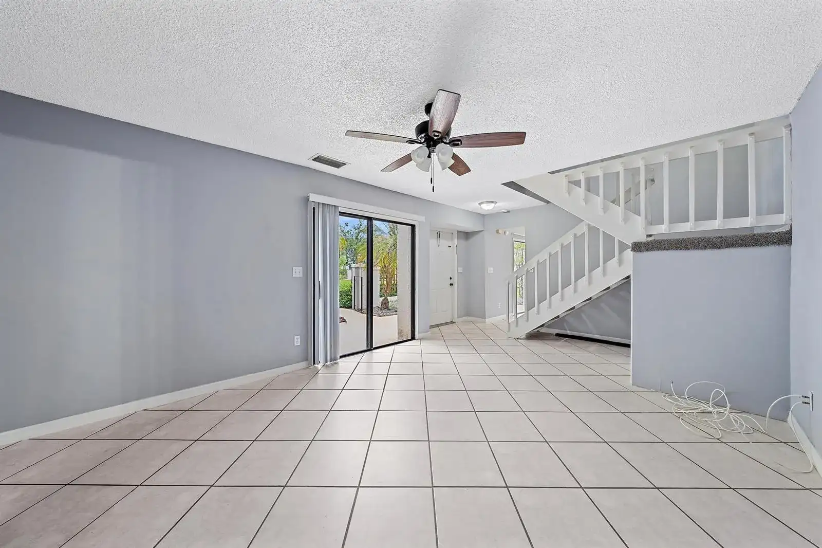 352 Prestwick Circle # 1, Palm Beach Gardens FL 33418 photo 3