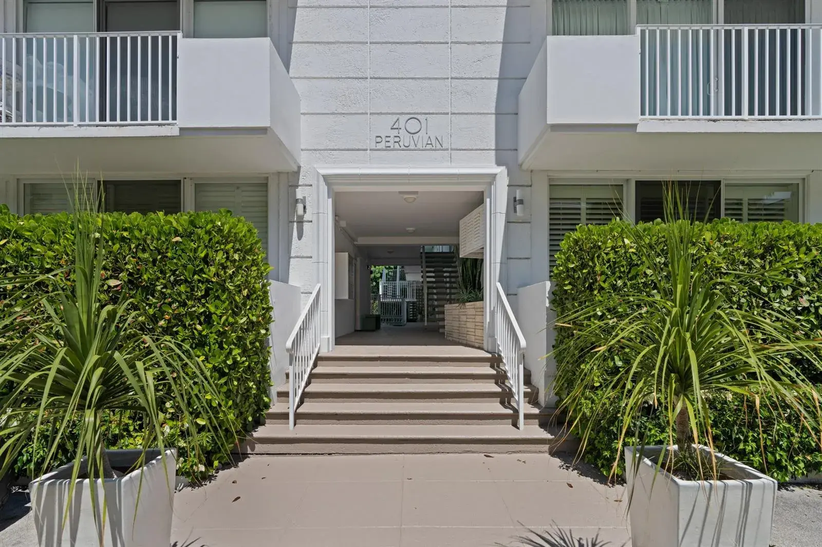 401 Peruvian Avenue # 3020, Palm Beach FL 33480