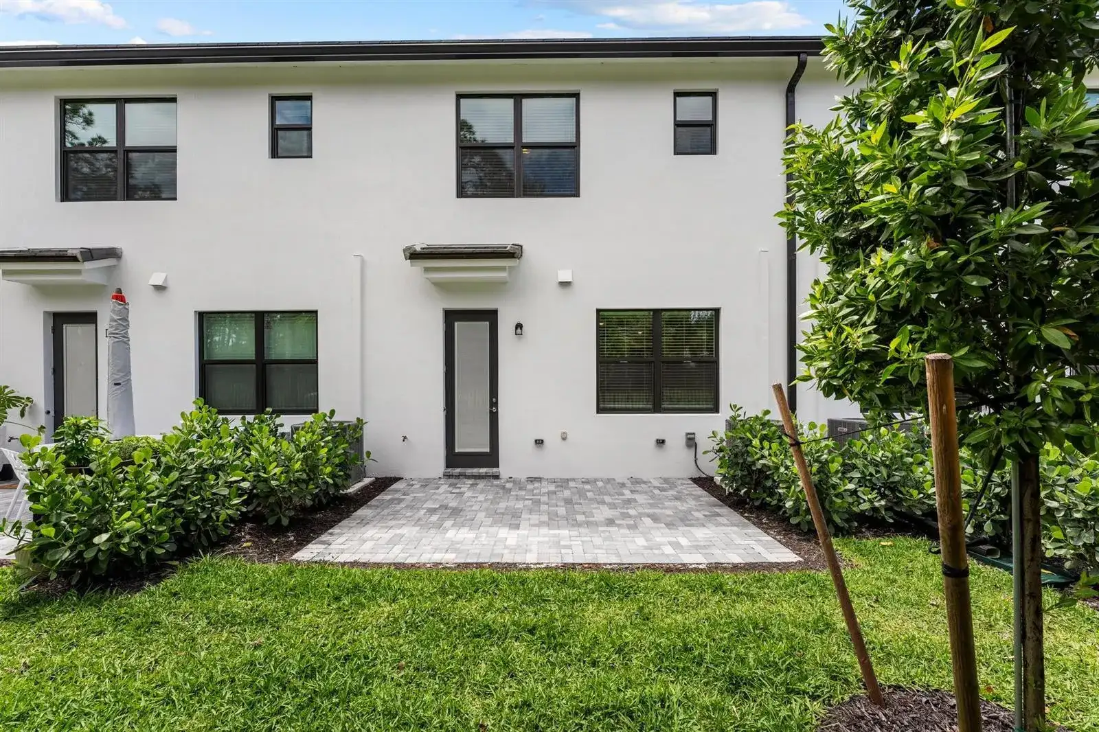 4333 Efendi Drive, Lantana FL 33462 photo 2