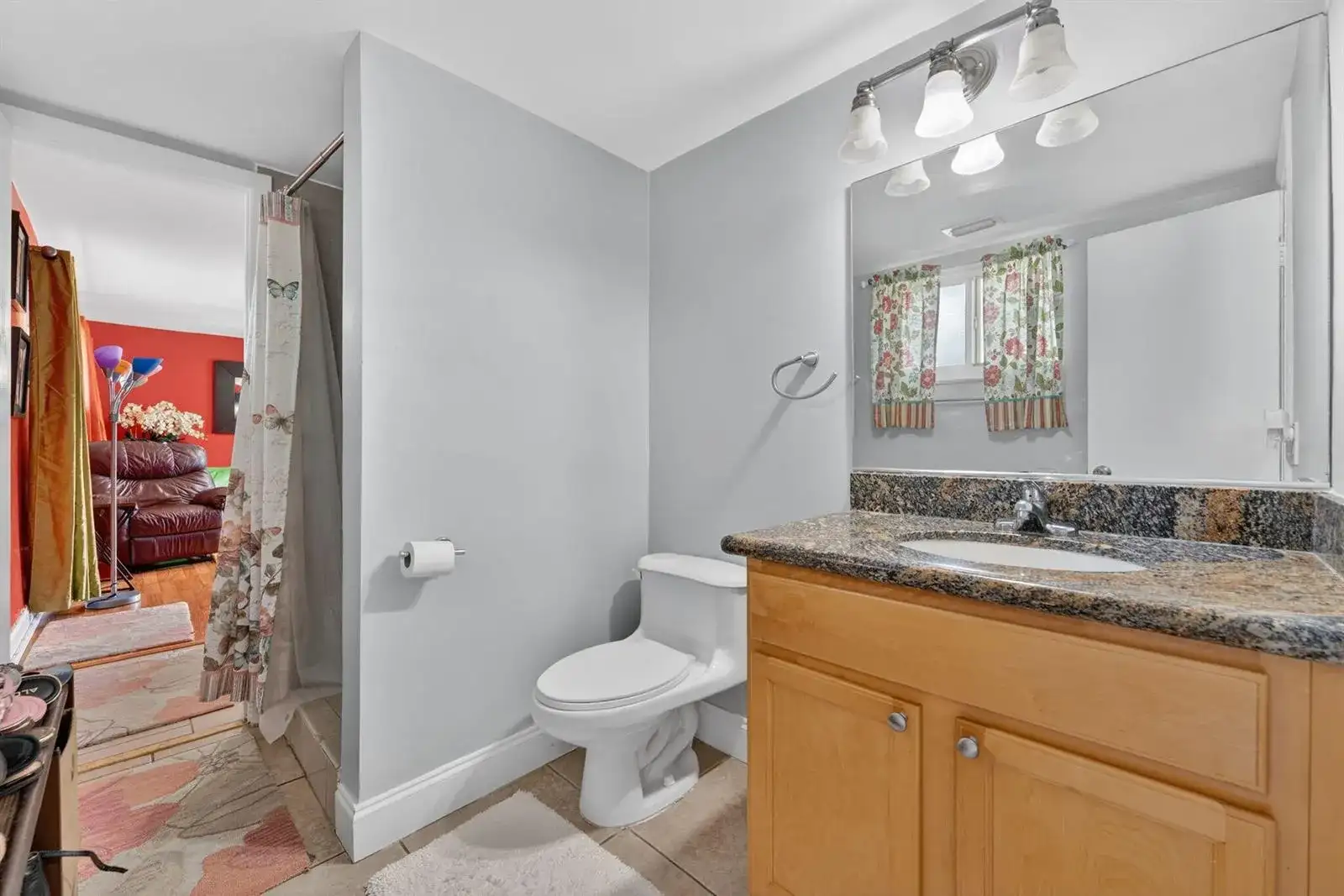 1380 NE 40th Drive, Oakland Park FL 33334 photo 5