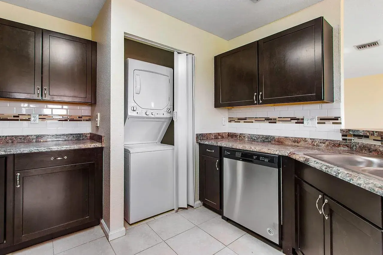 8460 NW 40th Street # 60, Coral Springs FL 33065