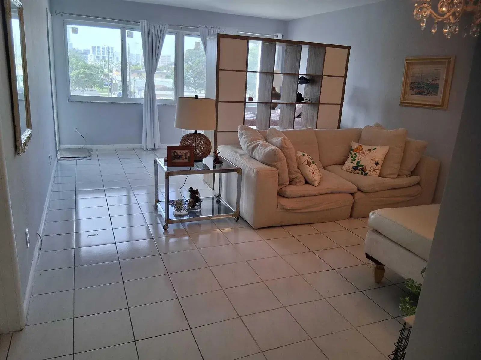 329 SE 3rd Street # 302s, Hallandale Beach FL 33009
