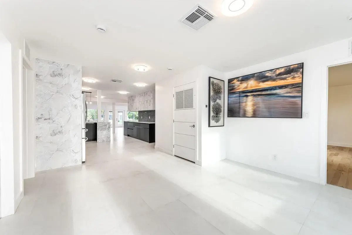 3470 NW 21st Avenue, Oakland Park FL 33309