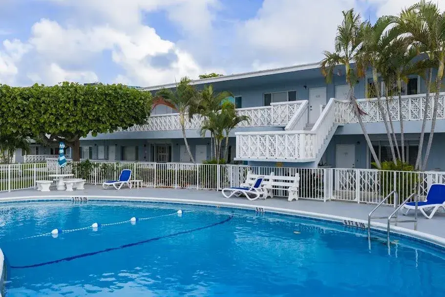 2170 NE 51st Court # A21, Fort Lauderdale FL 33308