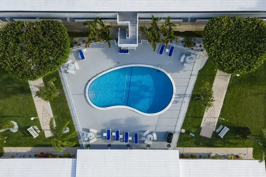 2170 NE 51st Court # A21, Fort Lauderdale FL 33308
